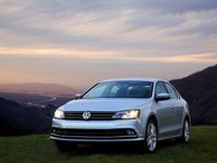 Круче оснащение, «веселей» моторы: Чем американская Volkswagen Jetta VI лучше российской