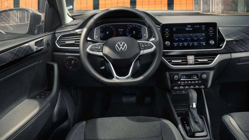 «ВАГ» скатился: Три причины провала VW Polo в России назвали автолюбители